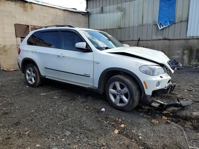 5UXFE4C51AL385058 - 2010 BMW X5 XDRIVE30I WHITE photo 4