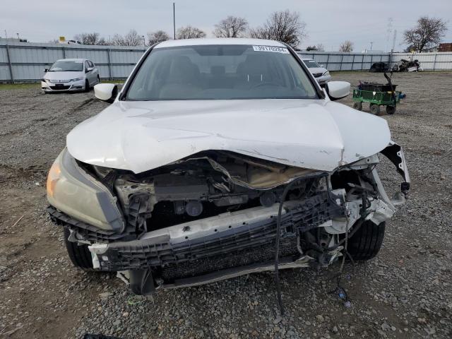 1HGCR2F33FA145389 - 2015 HONDA ACCORD LX WHITE photo 5