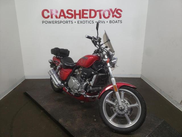 1HFRC2809JA102963 - 1988 HONDA VF750 C RED photo 1