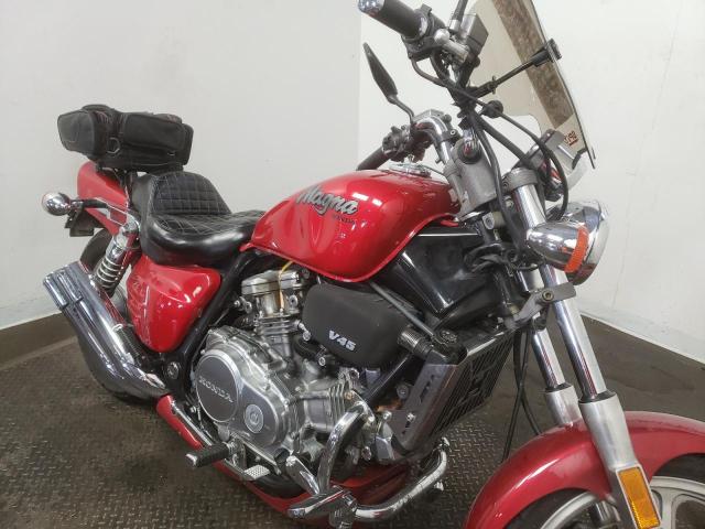 1HFRC2809JA102963 - 1988 HONDA VF750 C RED photo 9