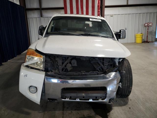 1N6BA0ED1AN307485 - 2010 NISSAN TITAN XE WHITE photo 5