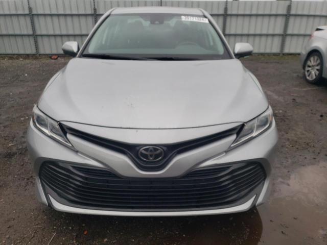 4T1C11AK0LU880478 - 2020 TOYOTA CAMRY LE SILVER photo 5