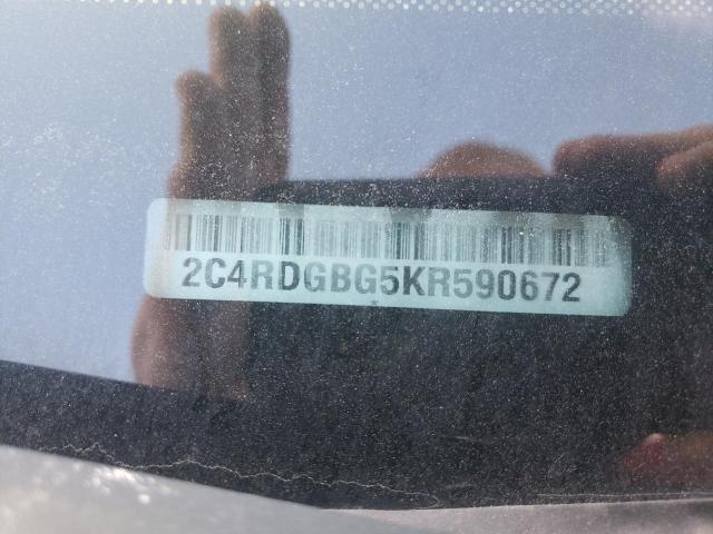 2C4RDGBG5KR590672 - 2019 DODGE GRAND CARA SE SILVER photo 13