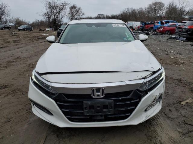 1HGCV2F58JA028185 - 2018 HONDA ACCORD EXL WHITE photo 5