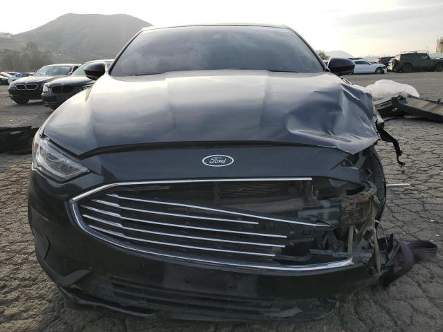 3FA6P0HD1LR120171 - 2020 FORD FUSION SE BLACK photo 5