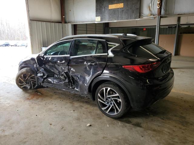 SJKCH5CP1HA032650 - 2017 INFINITI QX30 BASE 黑色 照片 2