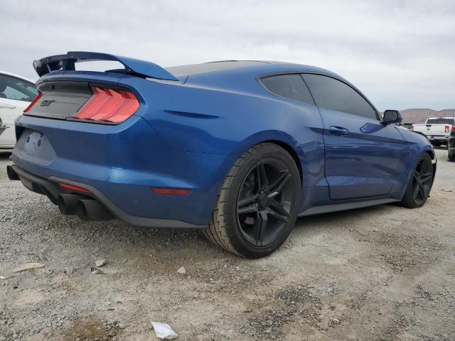 1FA6P8CF0J5172575 - 2018 FORD MUSTANG GT BLUE photo 3