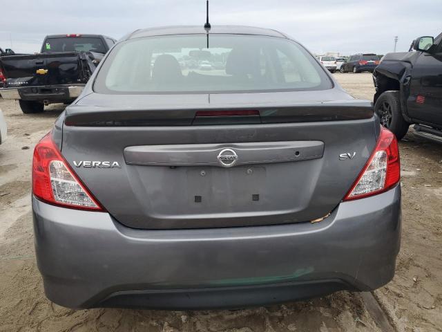 3N1CN7AP9KL847515 - 2019 NISSAN VERSA S GRAY photo 6