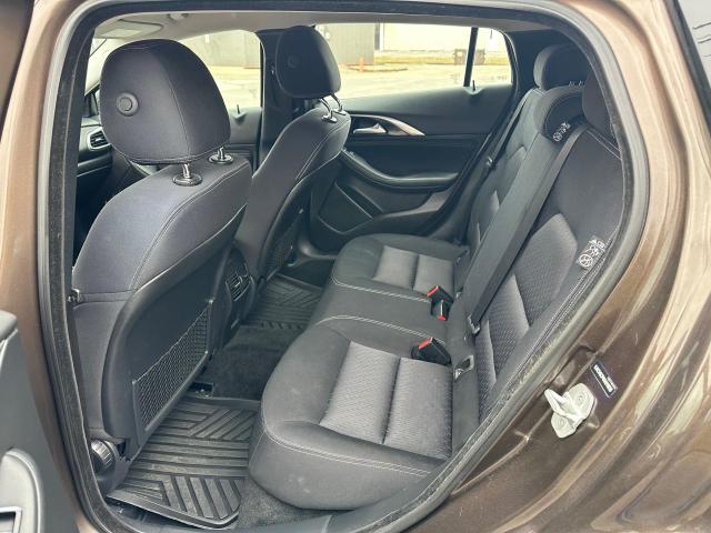SJKCH5CP4HA016636 - 2017 INFINITI QX30 BASE BROWN photo 6
