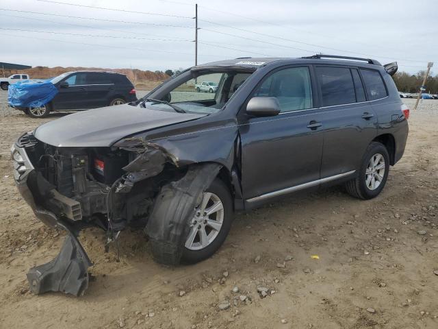 5TDZA3EH7DS035660 - 2013 TOYOTA HIGHLANDER BASE CHARCOAL photo 1