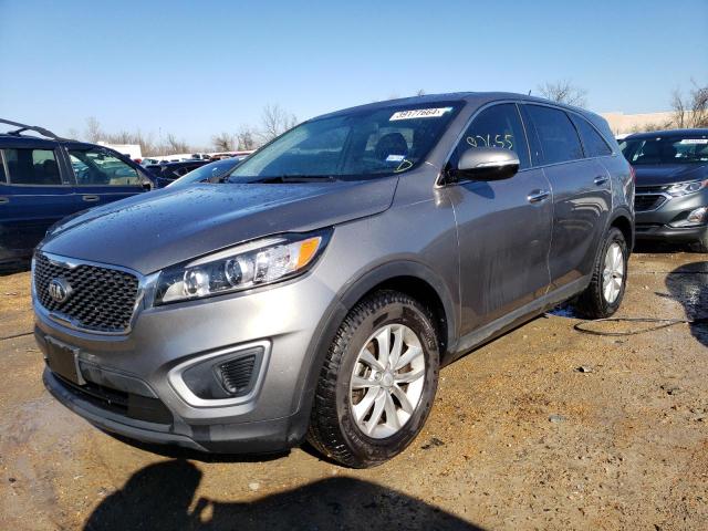 5XYPG4A32JG410983 - 2018 KIA SORENTO LX SILVER photo 1