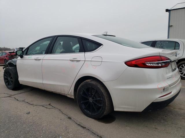 3FA6P0HD5KR251358 - 2019 FORD FUSION SE WHITE photo 2