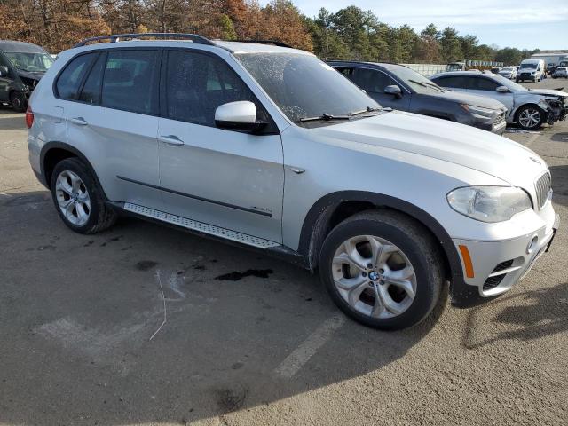 5UXZV8C54DL426582 - 2013 BMW X5 XDRIVE50I SILVER photo 4