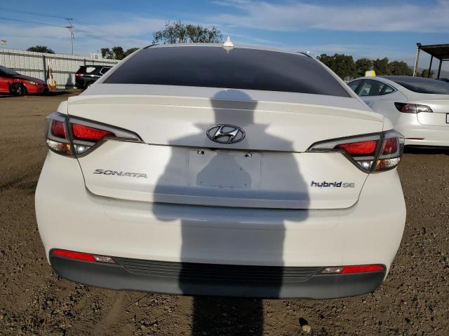 KMHE24L16GA034830 - 2016 HYUNDAI SONATA HYBRID WHITE photo 6