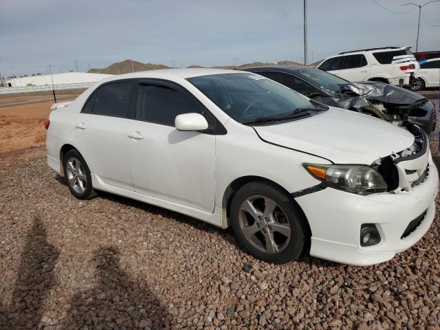 5YFBU4EE6DP146021 - 2013 TOYOTA COROLLA BASE WHITE photo 4