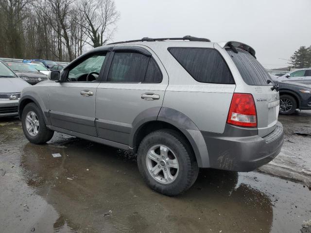 KNDJC733X35123855 - 2003 KIA SORENTO EX SILVER photo 2