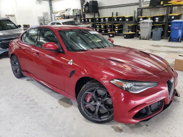 ZARFAEAV5H7553220 - 2017 ALFA ROMEO GIULIA QUADRIFOGLIO RED photo 4