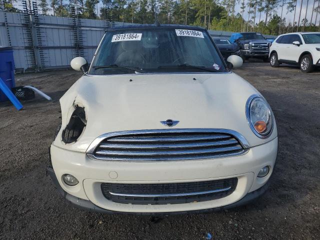 WMWZN3C50BTZ78224 - 2011 MINI COOPER WHITE photo 5