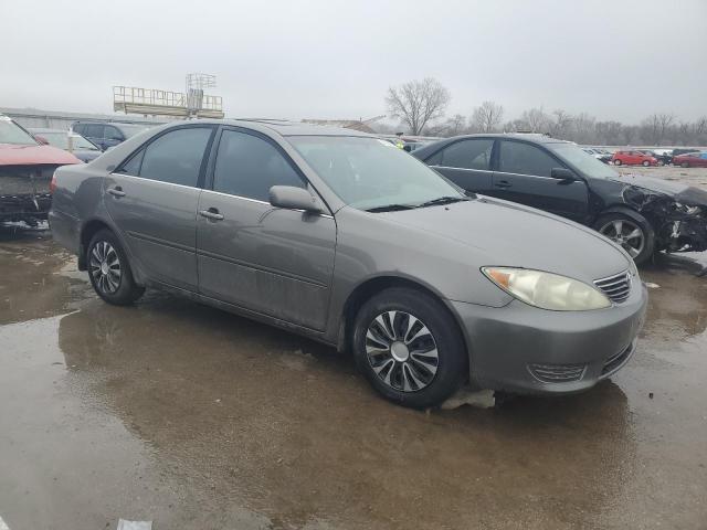 4T1BE32K35U609783 - 2005 TOYOTA CAMRY LE GRAY photo 4