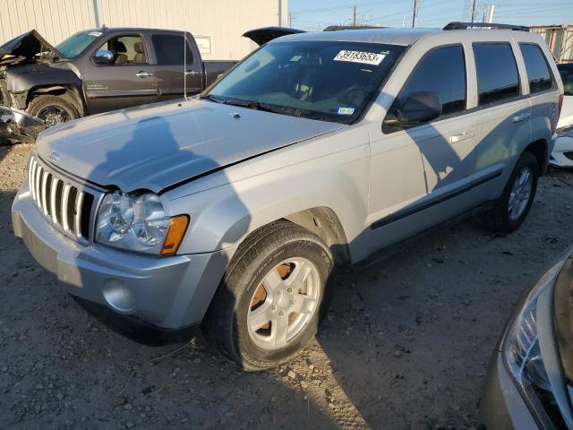 1J8GR48K87C596106 - 2007 JEEP GRAND CHER LAREDO SILVER photo 1