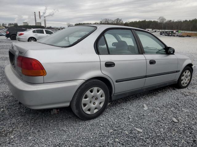 1HGEJ6623WL047563 - 1998 HONDA CIVIC DX SILVER photo 3