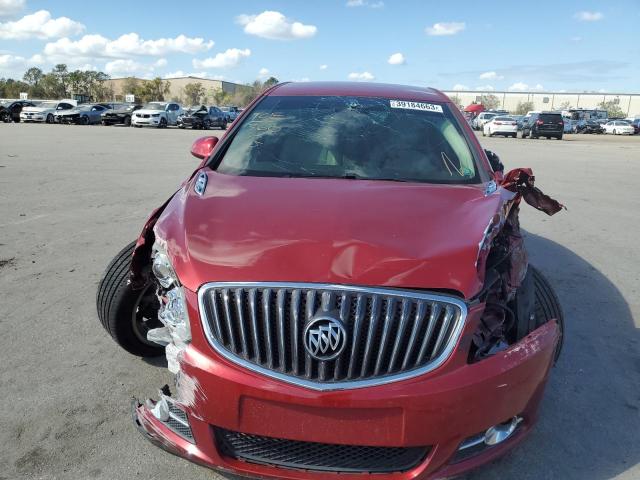 1G4PR5SK7D4148933 - 2013 BUICK VERANO CONVENIENCE RED photo 5