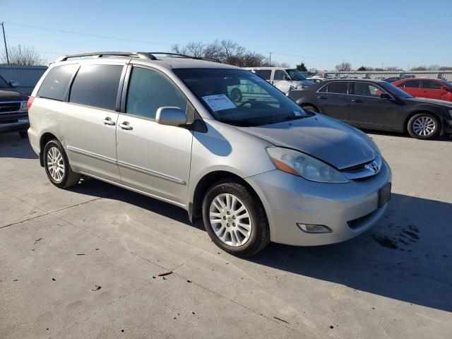 5TDBK22C57S000878 - 2007 TOYOTA SIENNA XLE GRAY photo 4