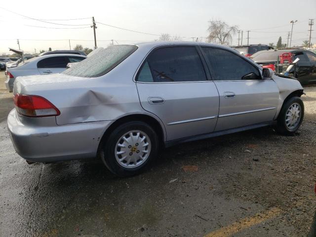 3HGCG66522G703095 - 2002 HONDA ACCORD LX SILVER photo 3