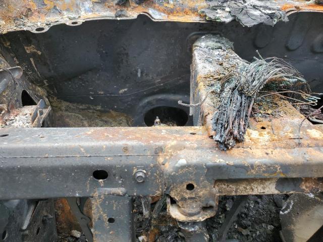 5GAERBKW9JJ194601 - 2018 BUICK ENCLAVE ESSENCE 烧焦的 照片 9