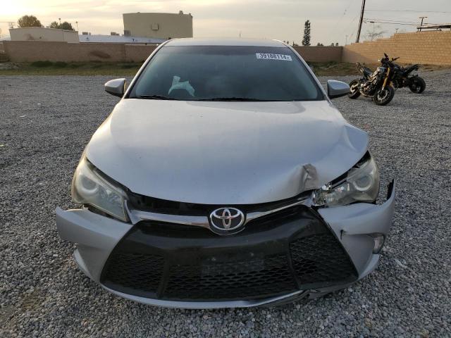 4T1BF1FK3GU246285 - 2016 TOYOTA CAMRY LE GRAY photo 5