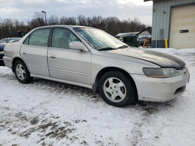 1HGCG5655WA254462 - 1998 HONDA ACCORD EX SILVER photo 4