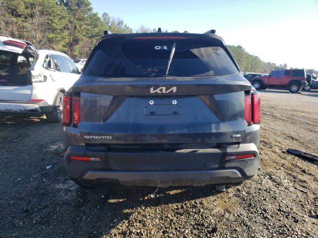 5XYRHDLF9PG188559 - 2023 KIA SORENTO EX GRAY photo 6