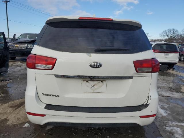 KNDMA5C18G6207193 - 2016 KIA SEDONA L WHITE photo 6