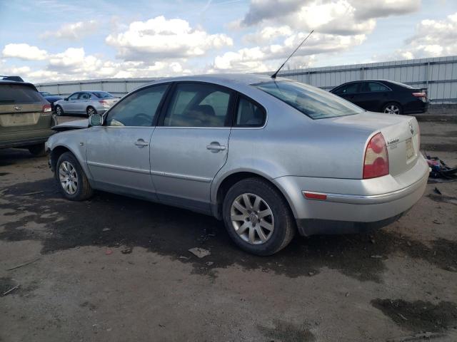 WVWPD63B73P059481 - 2003 VOLKSWAGEN PASSAT GLS SILVER photo 2