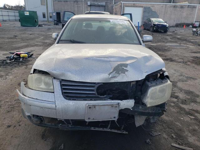 WVWPD63B73P059481 - 2003 VOLKSWAGEN PASSAT GLS SILVER photo 5