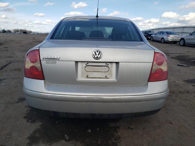 WVWPD63B73P059481 - 2003 VOLKSWAGEN PASSAT GLS SILVER photo 6