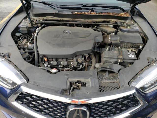 19UUB2F57JA005879 - 2018 ACURA TLX TECH BLUE photo 11