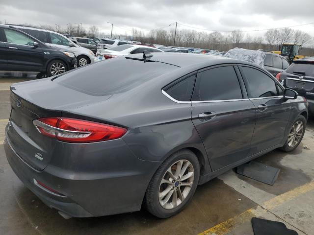 3FA6P0HD7KR166229 - 2019 FORD FUSION SE GRAY photo 3