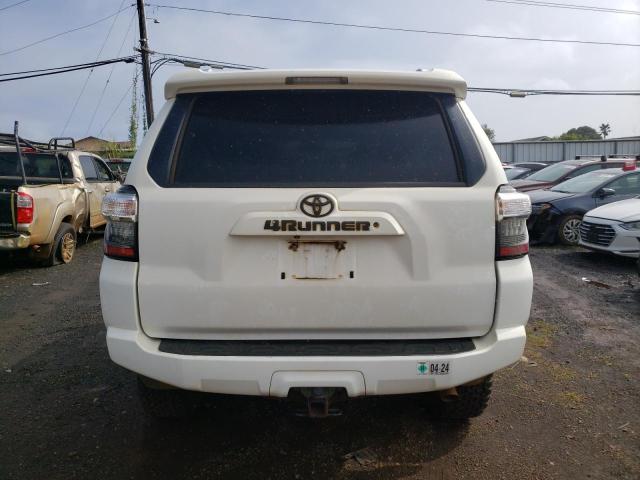 JTEBU5JR4F5259184 - 2015 TOYOTA 4RUNNER SR5 WHITE photo 6