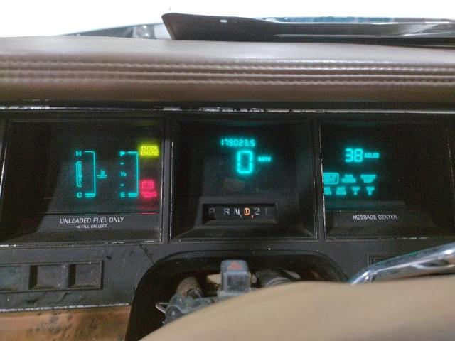 1LNLM81W3RY655752 - 1994 LINCOLN TOWN CAR EXECUTIVE Белый фото 9