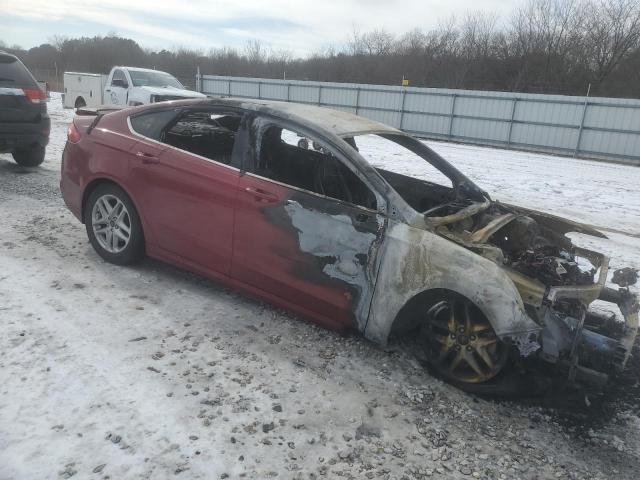 3FA6P0HR5DR385611 - 2013 FORD FUSION SE RED photo 4