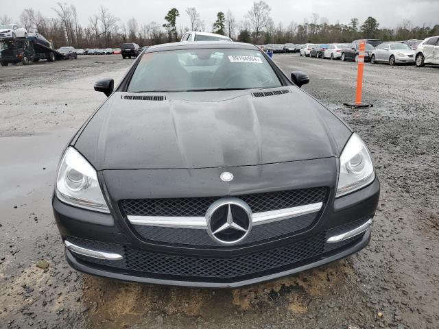 WDDPK4HA9DF055875 - 2013 MERCEDES-BENZ SLK 250 BLACK photo 5