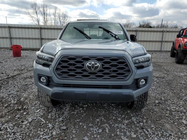 3TMCZ5AN9LM366356 - 2020 TOYOTA TACOMA DOUBLE CAB GRAY photo 5