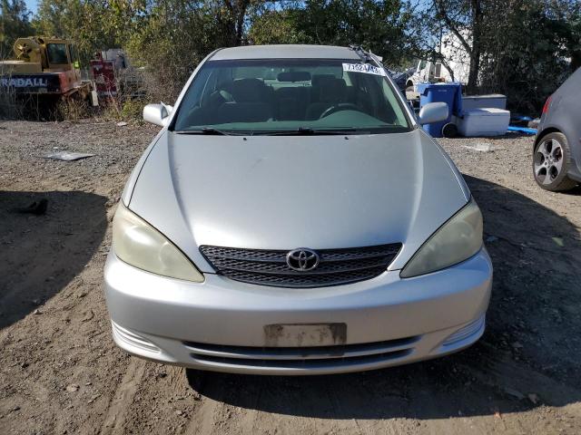 4T1BF32KX2U513786 - 2002 TOYOTA CAMRY LE SILVER photo 5