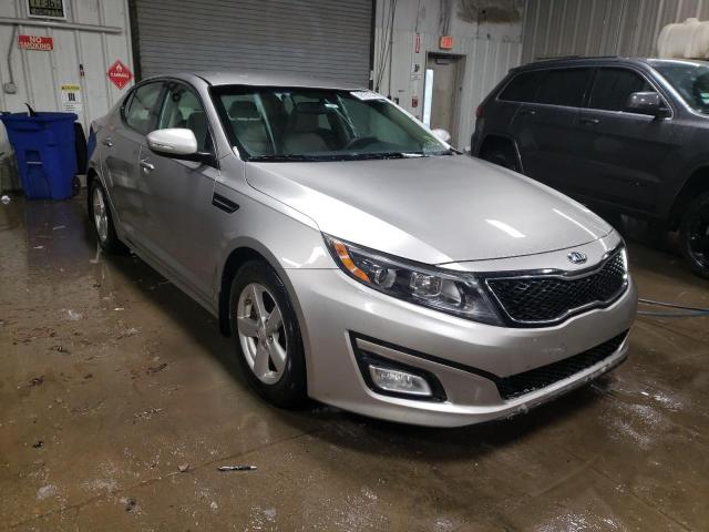 5XXGM4A78FG480995 - 2015 KIA OPTIMA LX SILVER photo 4