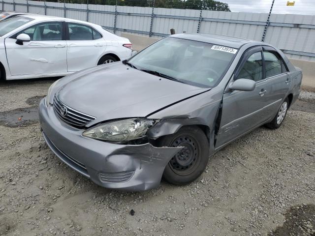 4T1BE32K25U624761 - 2005 TOYOTA CAMRY LE GRAY photo 1