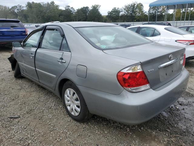 4T1BE32K25U624761 - 2005 TOYOTA CAMRY LE GRAY photo 2