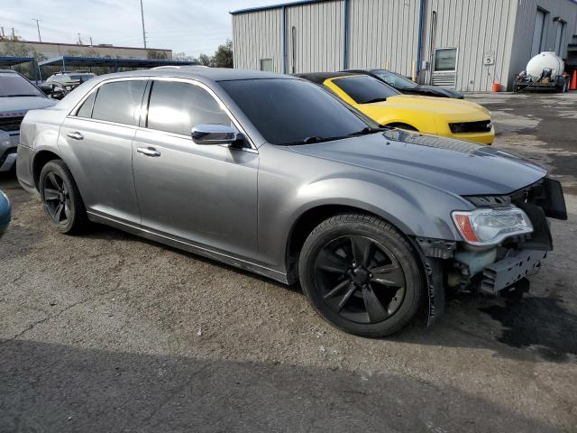 2C3CCACG0CH114376 - 2012 CHRYSLER 300 LIMITED SILVER photo 4
