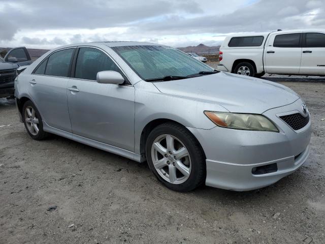 4T1BK46K17U011283 - 2007 TOYOTA CAMRY LE GRAY photo 4