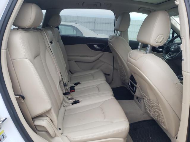 WA1LAAF77KD048847 - 2019 AUDI Q7 PREMIUM PLUS WHITE photo 11